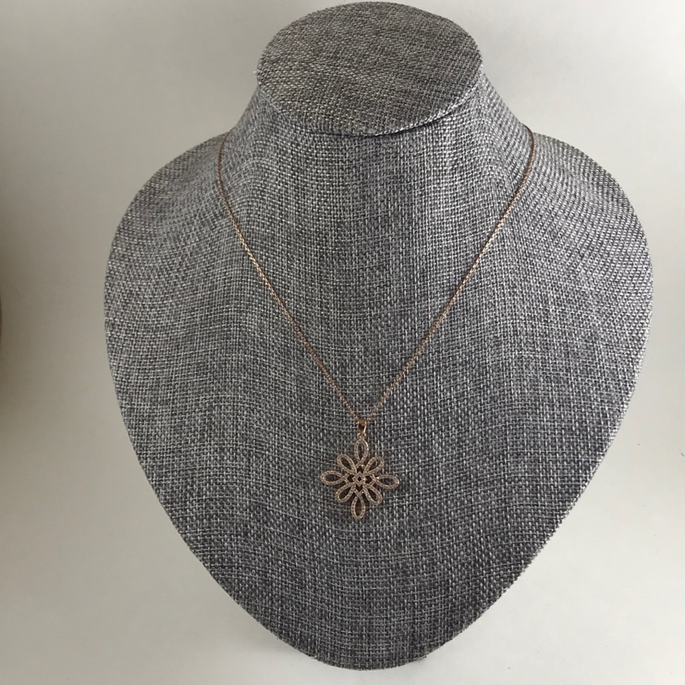 Rose gold floral necklace